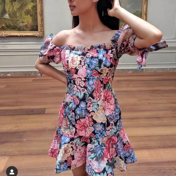 Keepsake the Label Runaway Dress - Picture 4 of 13